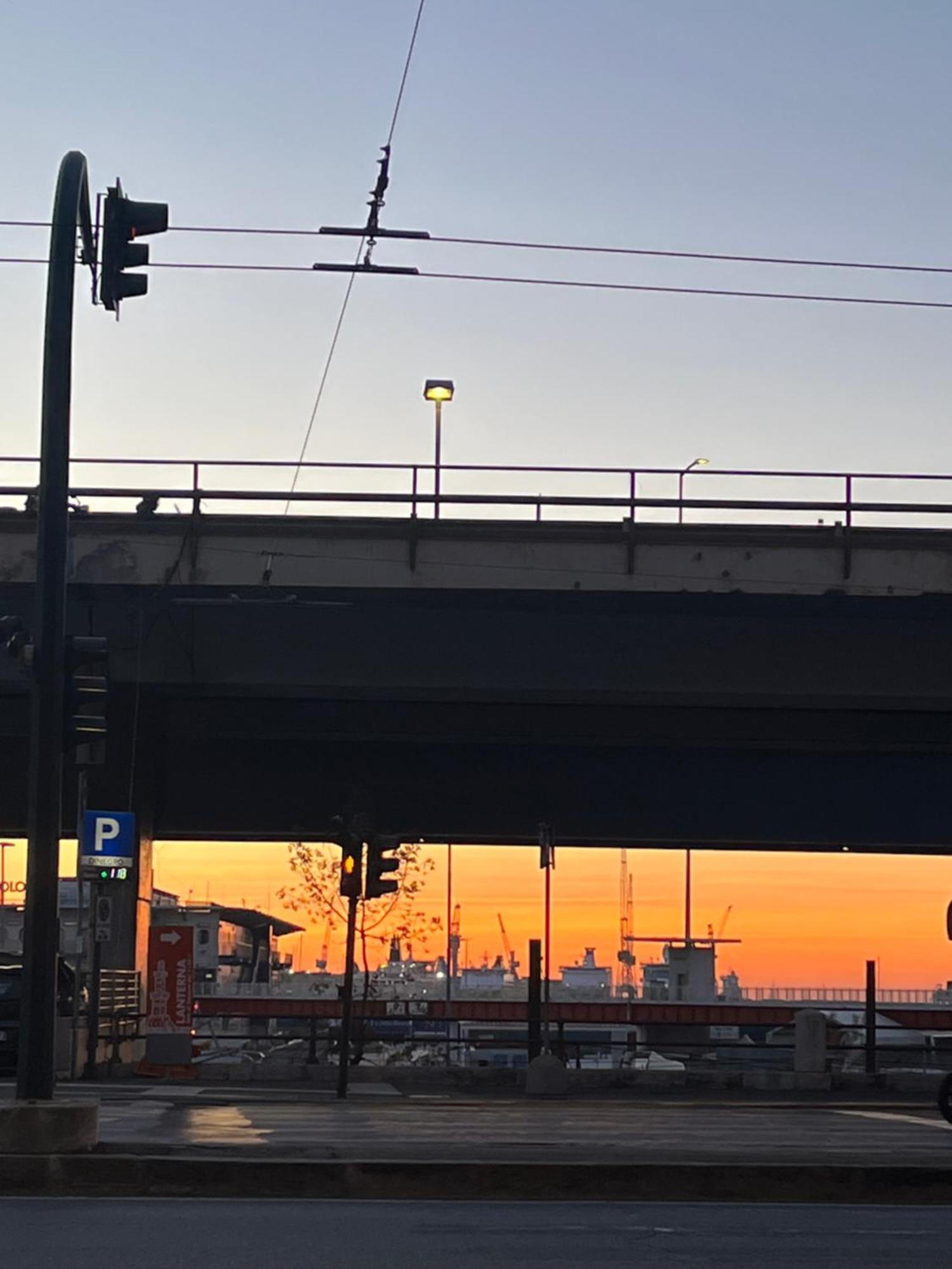 A Due Passi Dalla Lanterna Genoa Bagian luar foto